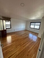 120-01 20th Ave in Queens, NY - Building Photo