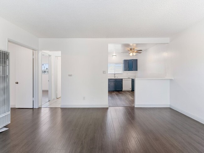 1335 Stanley Ave in Long Beach, CA - Building Photo - Building Photo