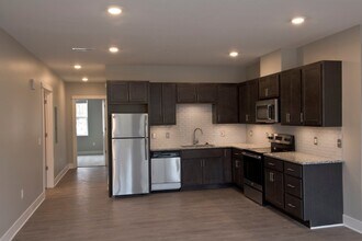 25 Carlton Ave SE in Grand Rapids, MI - Building Photo - Building Photo