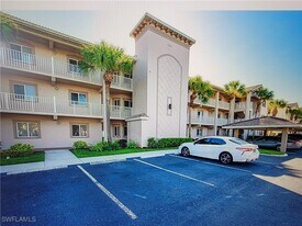 7823 Regal Heron Cir in Naples, FL - Building Photo