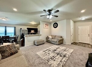 11808 Jude Way in Yukon, OK - Building Photo - Building Photo