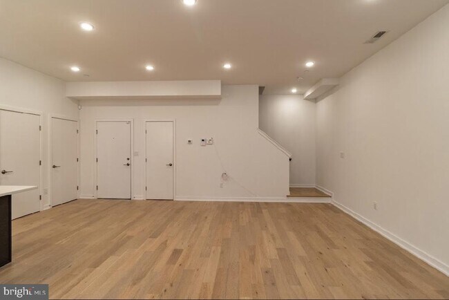 2137 E Firth St-Unit -2 in Philadelphia, PA - Building Photo - Building Photo