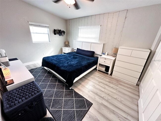 1228 Pineview Ave in Clearwater, FL - Building Photo - Building Photo