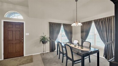 11017 Casitas Dr in Austin, TX - Building Photo - Building Photo