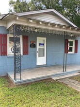 208 Wainwright Ave E in Wilson, NC - Building Photo - Building Photo