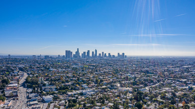 1307 Maltman Ave in Los Angeles, CA - Building Photo - Building Photo