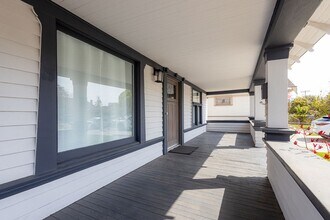 3022 S La Salle Ave in Los Angeles, CA - Building Photo - Building Photo