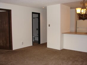 2015 Blake Ave in Glenwood Springs, CO - Building Photo - Building Photo