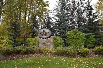 5740 Sapphire Loop in Anchorage, AK - Building Photo - Building Photo