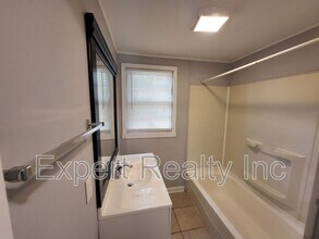 203 Silver Leaf Dr in Bessemer, AL - Building Photo - Building Photo