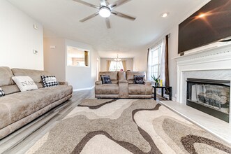 174 Falling Leaf Dr in Raeford, NC - Building Photo - Building Photo