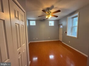 1543 W Thompson St in Philadelphia, PA - Building Photo - Building Photo