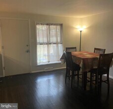 54 War Trophy Ln in Media, PA - Building Photo - Building Photo