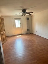 315 Elm St, Unit Unit 3 in Gardner, MA - Foto de edificio - Building Photo