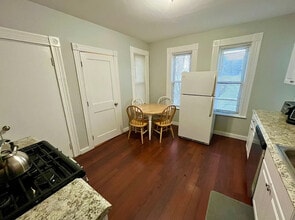 40 Forest St in Boston, MA - Building Photo - Building Photo