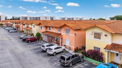 10101 W Okeechobee Rd in Hialeah Gardens, FL - Building Photo - Building Photo