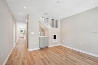 2403 E 19th Ave in Tampa, FL - Building Photo - Building Photo