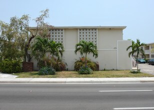461 SW 42nd Ave in Coral Gables, FL - Building Photo - Building Photo