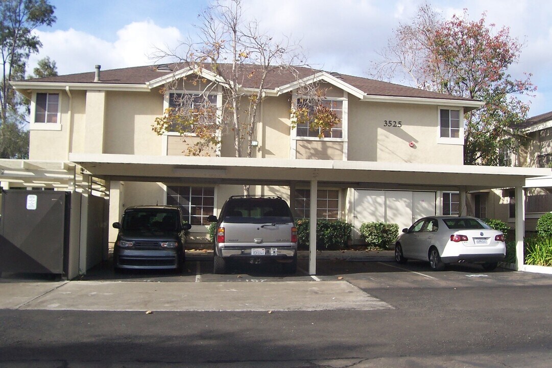 3525 Grove St in Lemon Grove, CA - Building Photo
