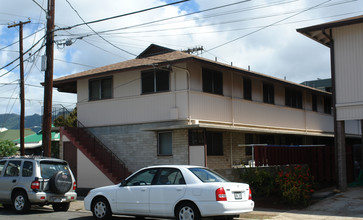 843 Paani St in Honolulu, HI - Building Photo - Building Photo