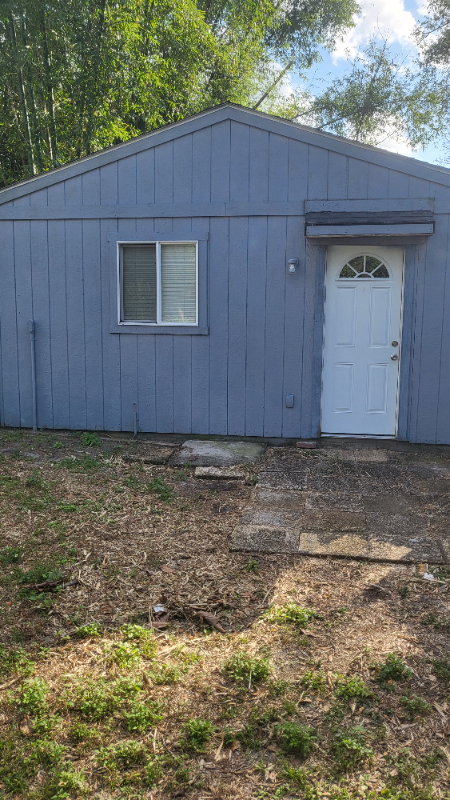 property at 1803 E Henry Ave