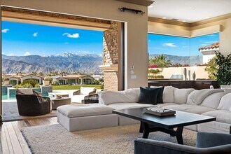 75741 Via Stia in Indian Wells, CA - Building Photo - Building Photo