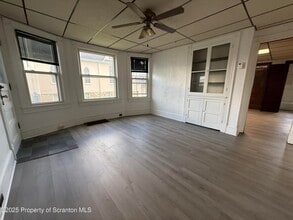 1531 33 Washburn St in Scranton, PA - Building Photo - Building Photo