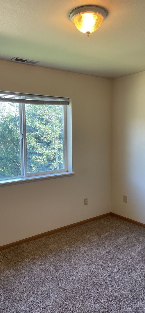 2402 Wheeler Dr in Bozeman, MT - Building Photo - Building Photo