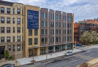 839 Beacon in Boston, MA - Building Photo - Building Photo