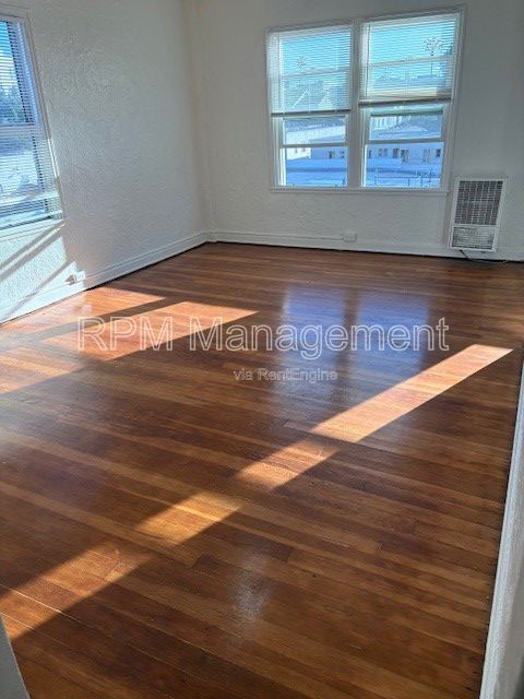 property at 1523 N McCadden Pl