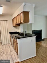 11703 Olde English Dr in Reston, VA - Building Photo - Building Photo