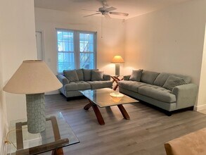 23600 Walden Center Dr, Unit 107 in Bonita Springs, FL - Building Photo - Building Photo