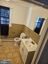 129 Jefferson St in Stowe, PA - Foto de edificio - Building Photo