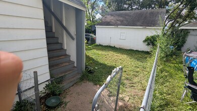 705 Division St, Unit 2 in Eau Claire, WI - Building Photo - Building Photo