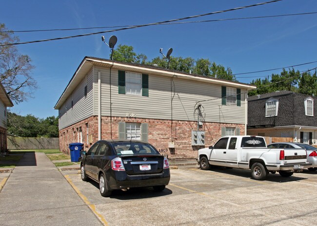1512-1516 Hickory Ave in New Orleans, LA - Foto de edificio - Building Photo