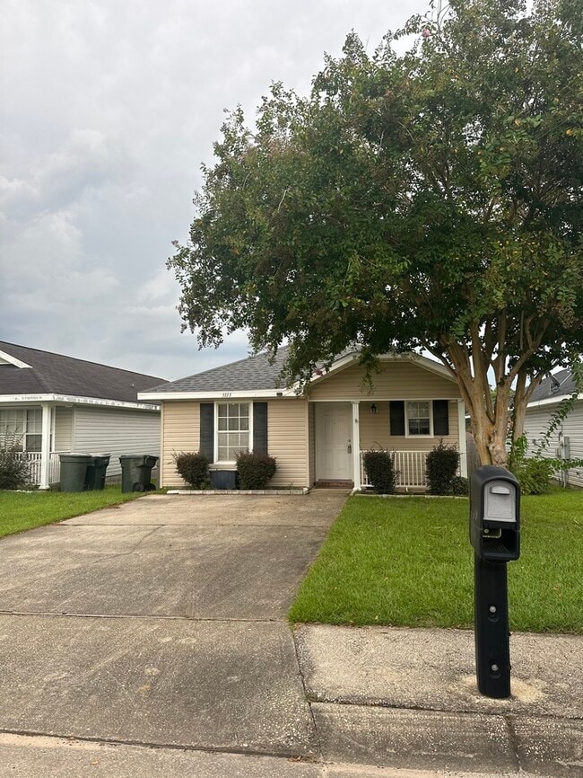 property at 3113 Flintlock Dr