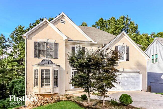 property at 3727 Lockerbie Ln