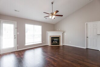 8248 Fox Swamp Rd in Charlotte, NC - Building Photo - Building Photo