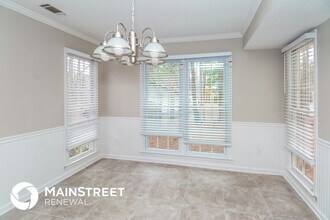 1071 Lost Ct in Hampton, GA - Building Photo - Building Photo