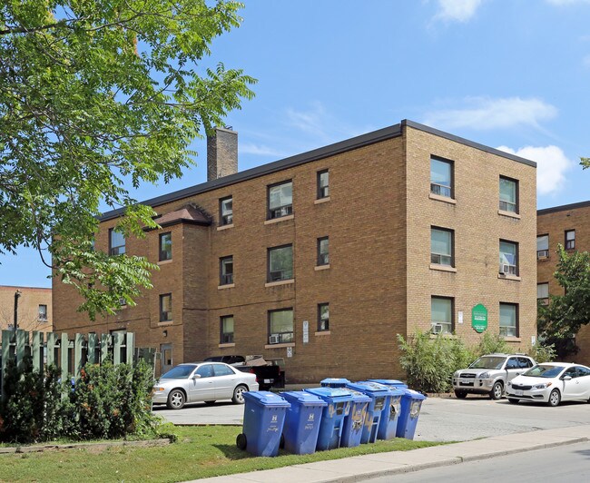 Aberdeen Apartments in Hamilton, ON - Building Photo - Building Photo