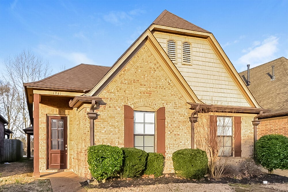 1941 Rochelle Ln in Cordova, TN - Building Photo