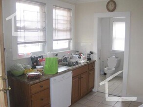 open24 Claymoss Rd in Boston, MA - Building Photo - Building Photo