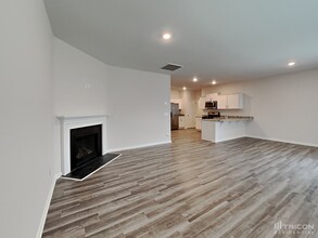 210 Sweetgrass Ln in Powdersville, SC - Building Photo - Building Photo