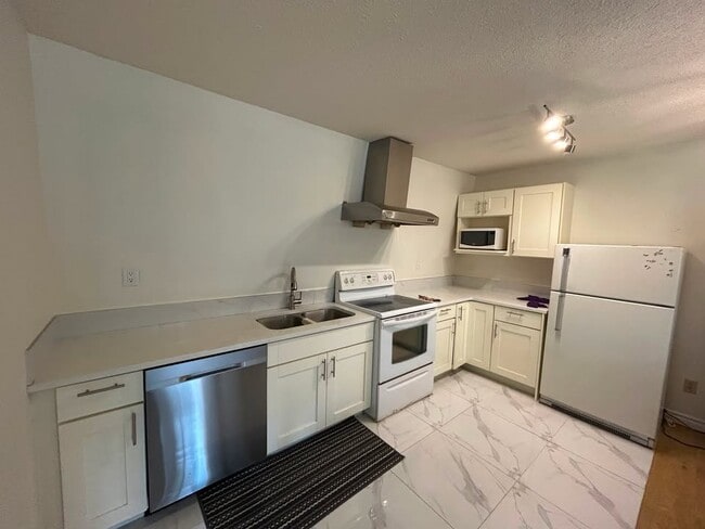 2299-2169 169 St in Surrey, BC - Building Photo - Building Photo