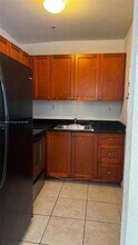 4251 NW 5th St in Plantation, FL - Building Photo - Building Photo