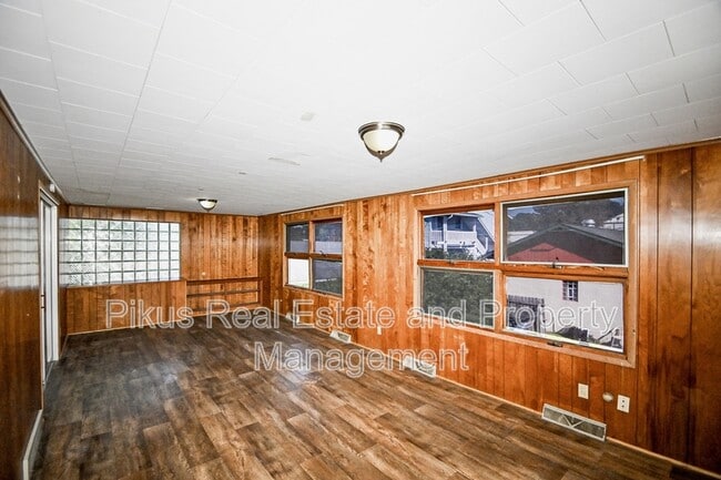 119 7th St NW in North Canton, OH - Building Photo - Building Photo