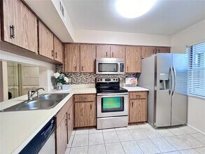 3283 Westridge Blvd, Unit 3283 in Orlando, FL - Building Photo - Building Photo