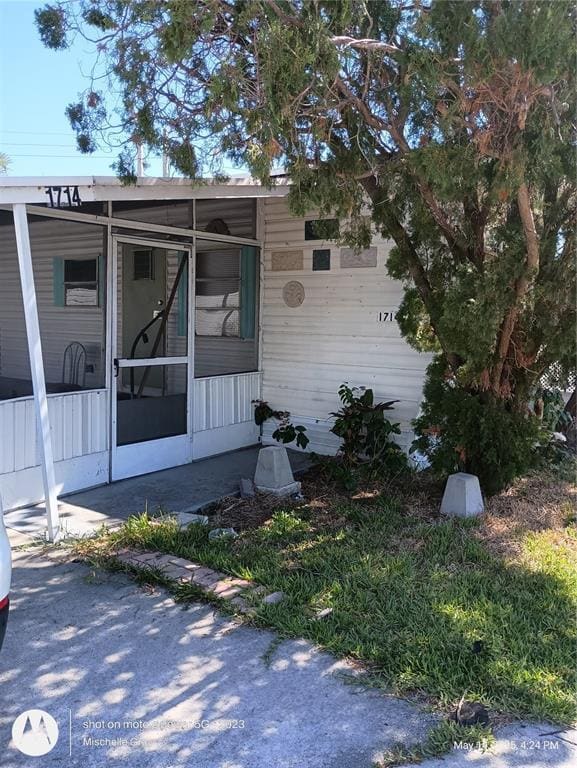 property at 1714 Florida Blvd