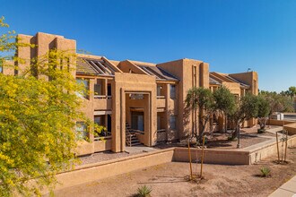Silverwood Apartments in Tempe, AZ - Building Photo - Primary Photo