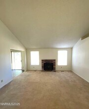 1925 Quail Run Rd in Reno, NV - Building Photo - Building Photo